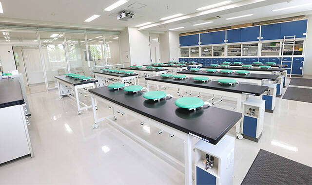 地学・物理実験室